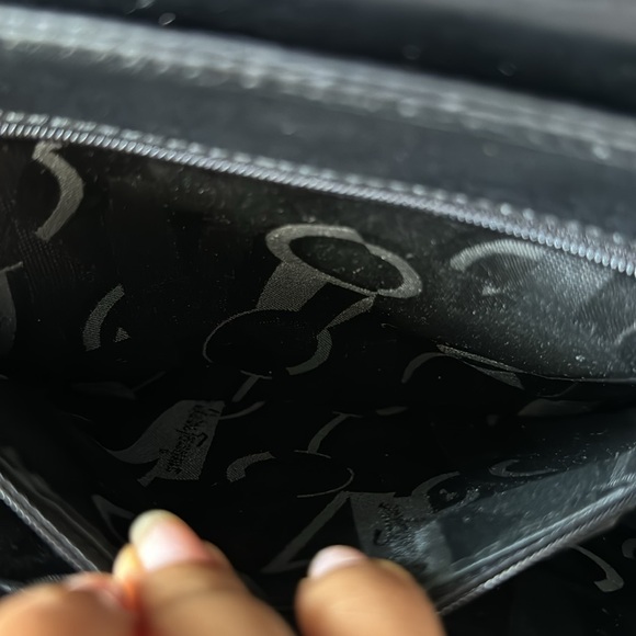 Salvatore Ferragamo Black Leather Handbag, Gold Hardware, free LV lock & key - Picture 11 of 16